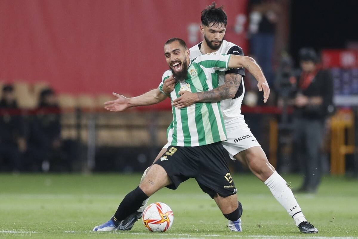 lol新英雄-瓦伦西亚内部会议纪要流出：今晨复出首秀；欧冠使命明确；球探报告显示潜力